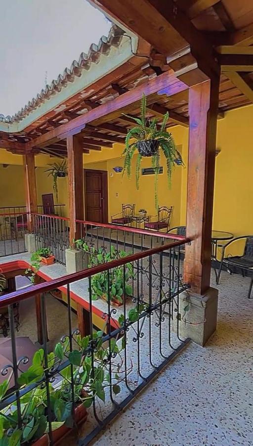 Hotel Posada San Miguel Antigua Exterior photo